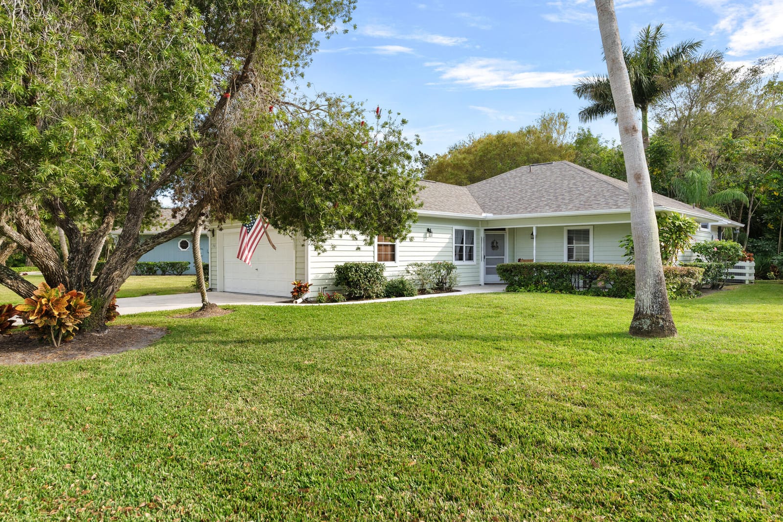 361 Garden Grove Parkway — photo 1