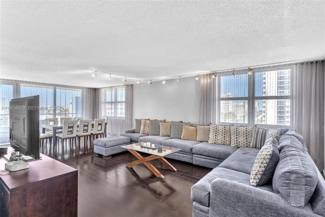 1920 S Ocean Drive 8D, sold in Malaga Towers, Hallandale Beach, FL
