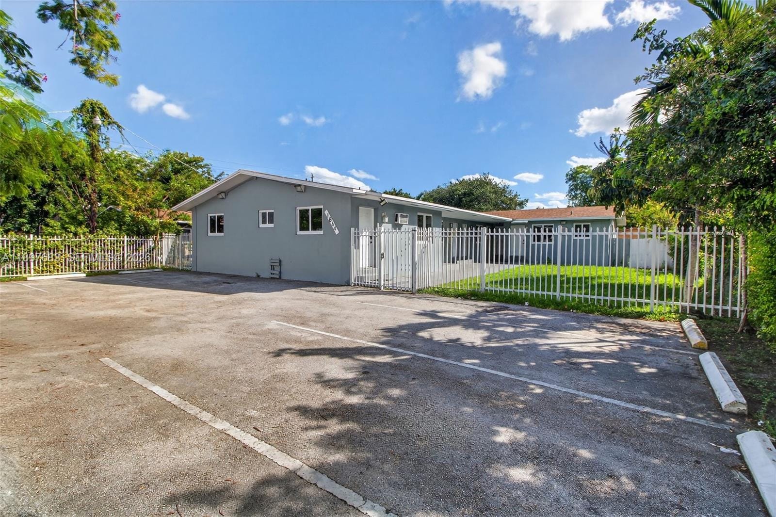 1864 NW 28th Street, Miami, FL 33142 photo 2