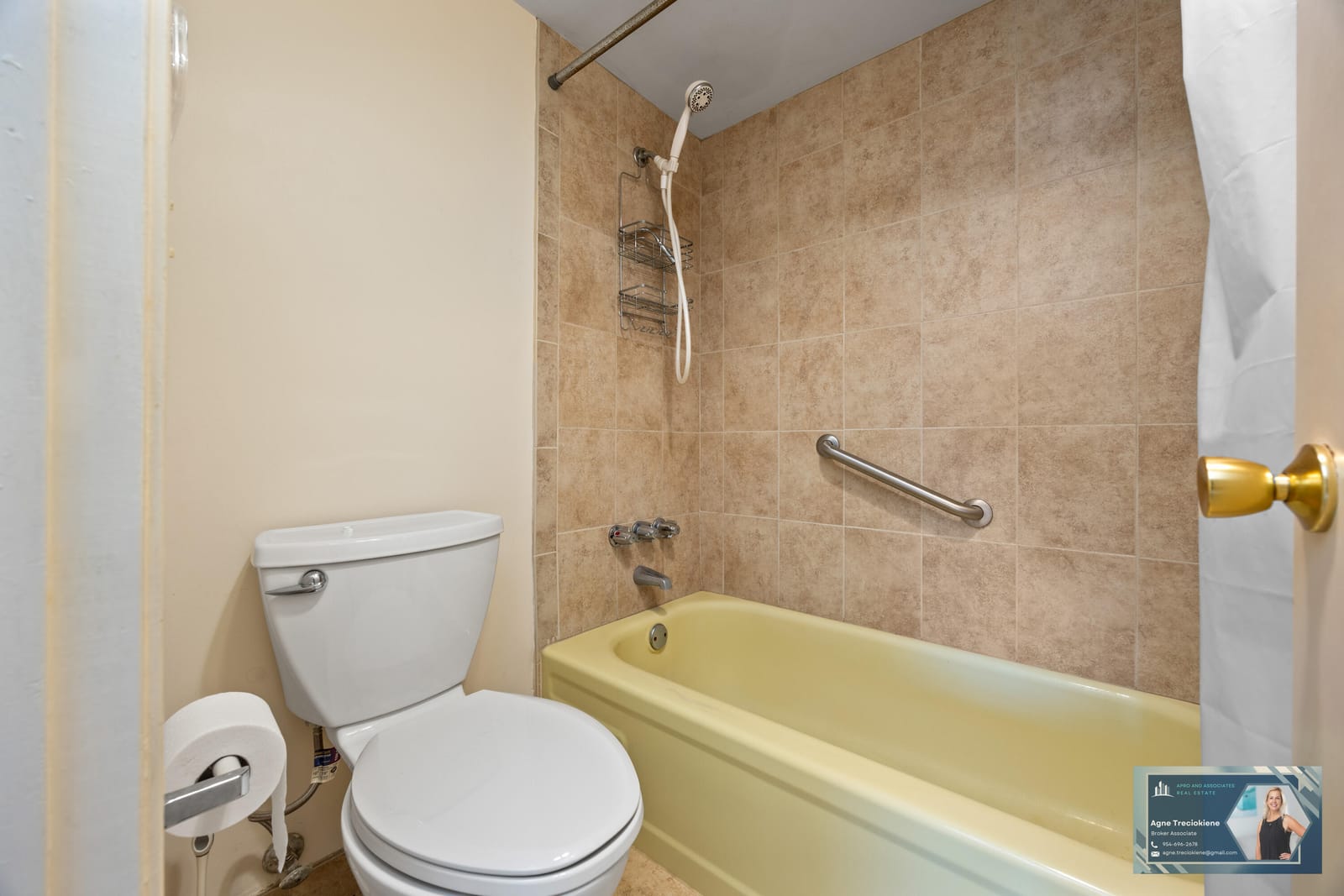 300 Diplomat Parkway 607, Hallandale Beach, FL 33009 photo 24