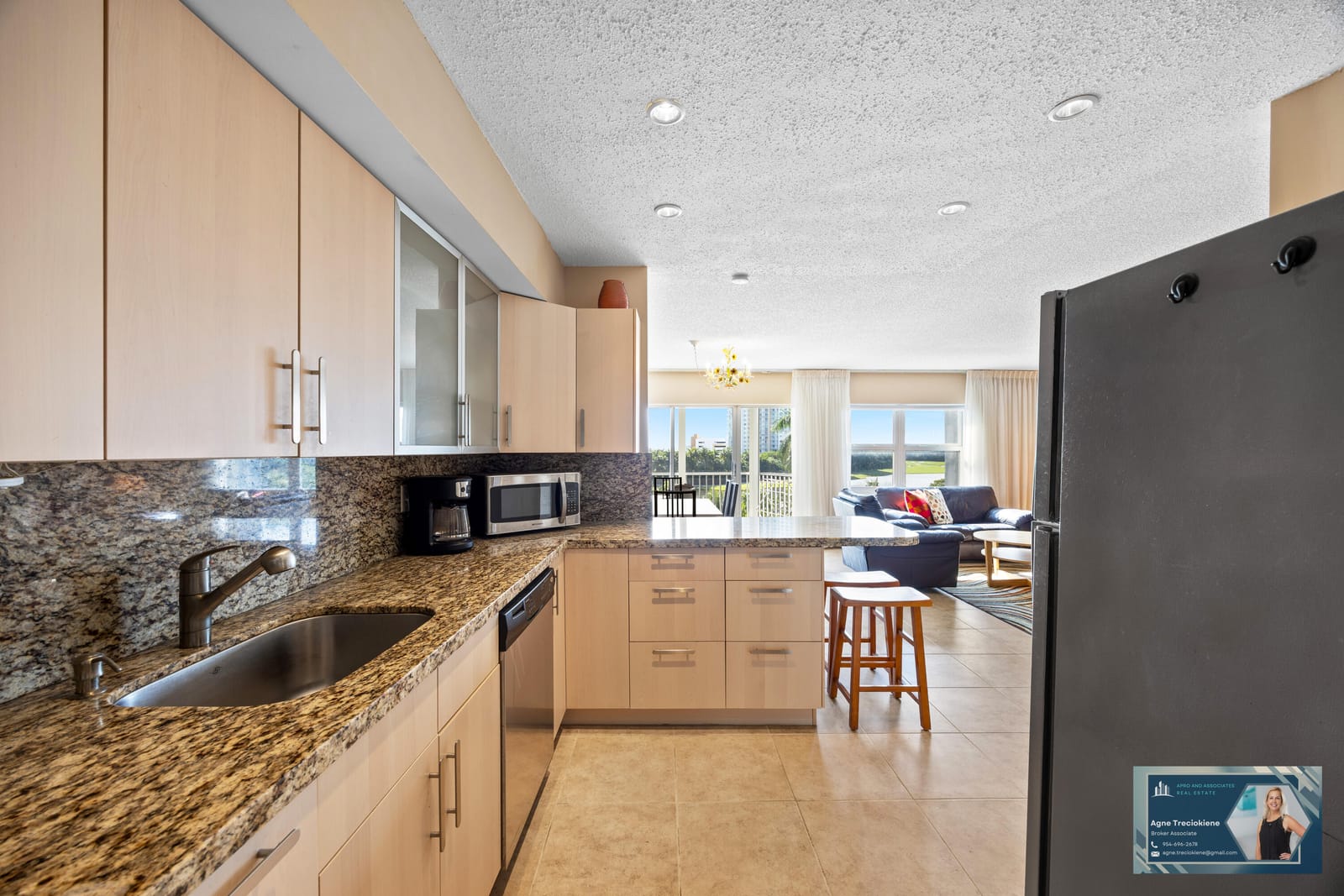 300 Diplomat Parkway 607 — photo 6