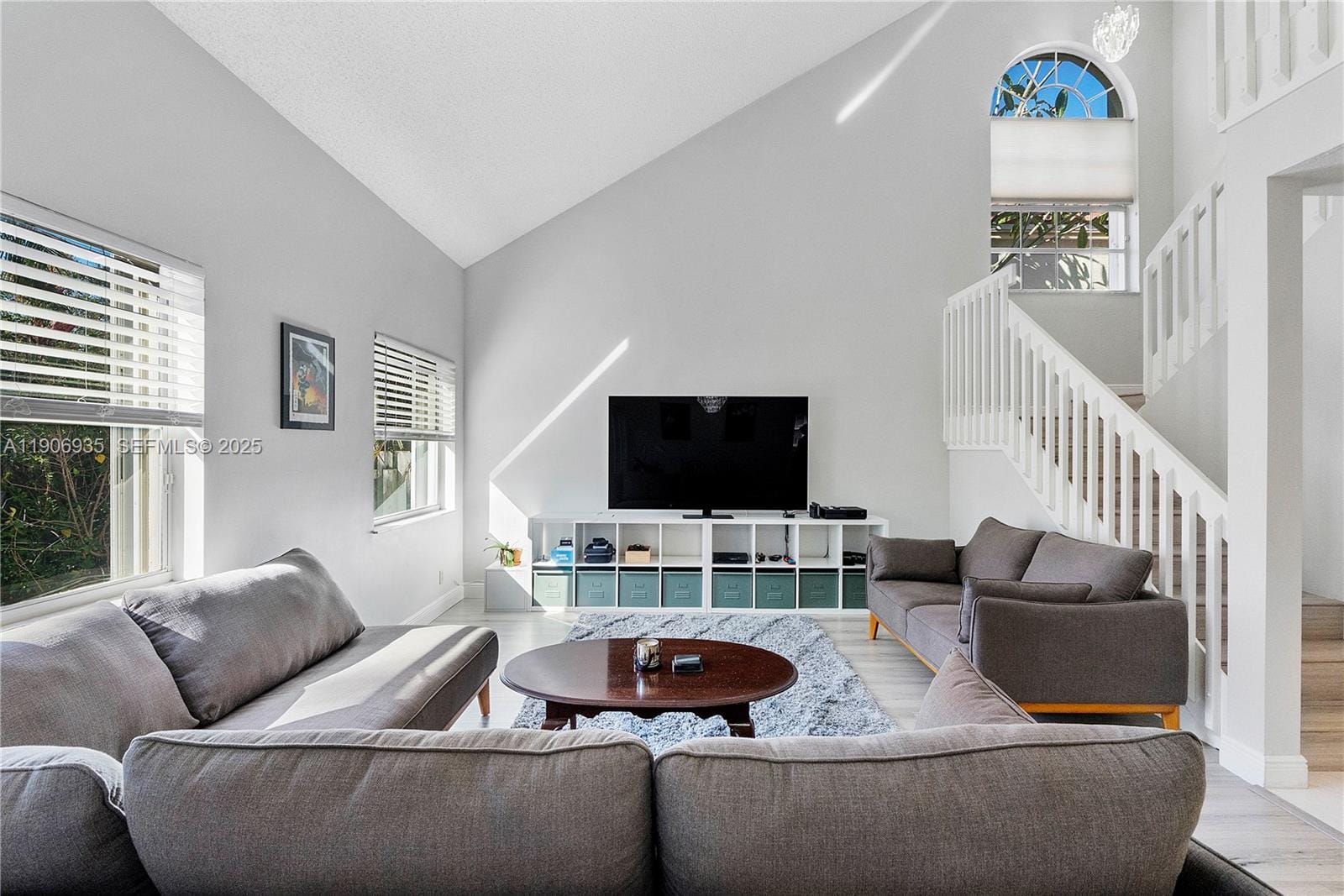 9218 Magnolia Court — photo 2