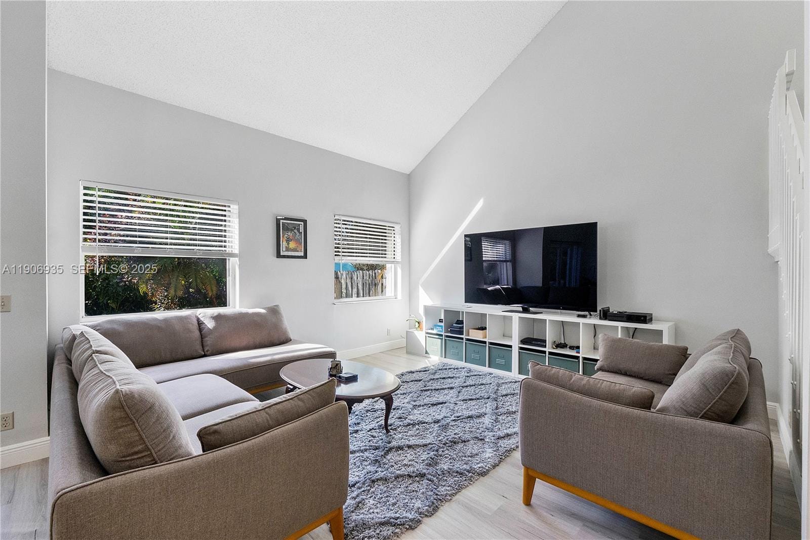 9218 Magnolia Court — photo 3