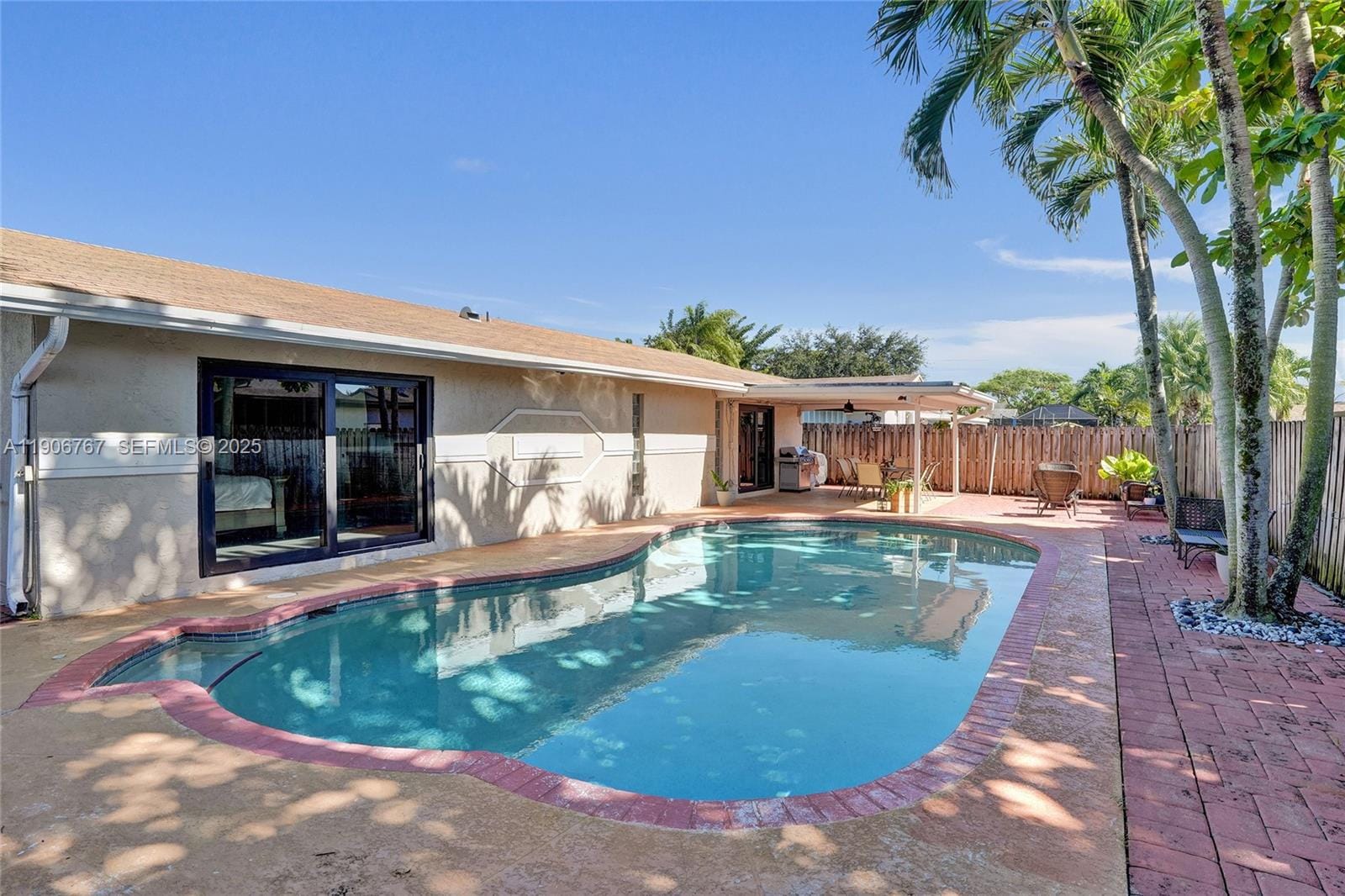 9350 NW 43rd Manor, Sunrise, FL 33351