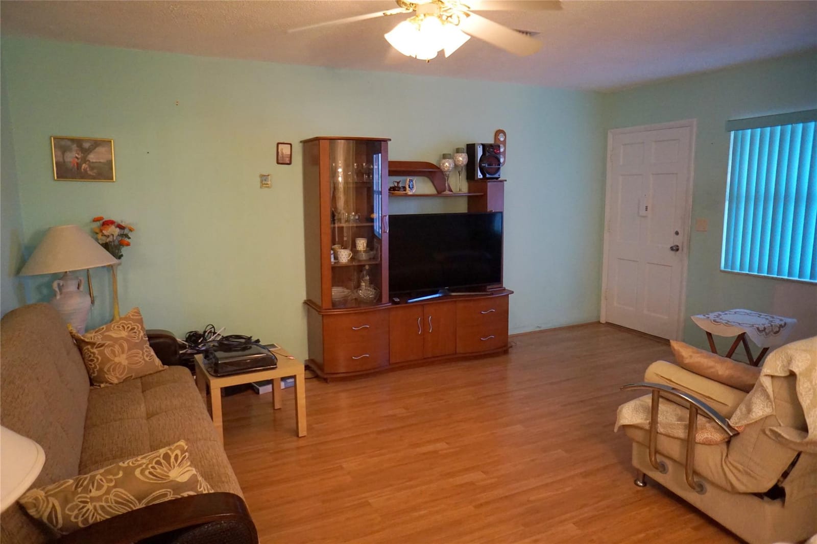 160 NE 8th Avenue 25 B, Hallandale Beach, FL 33009 photo 16