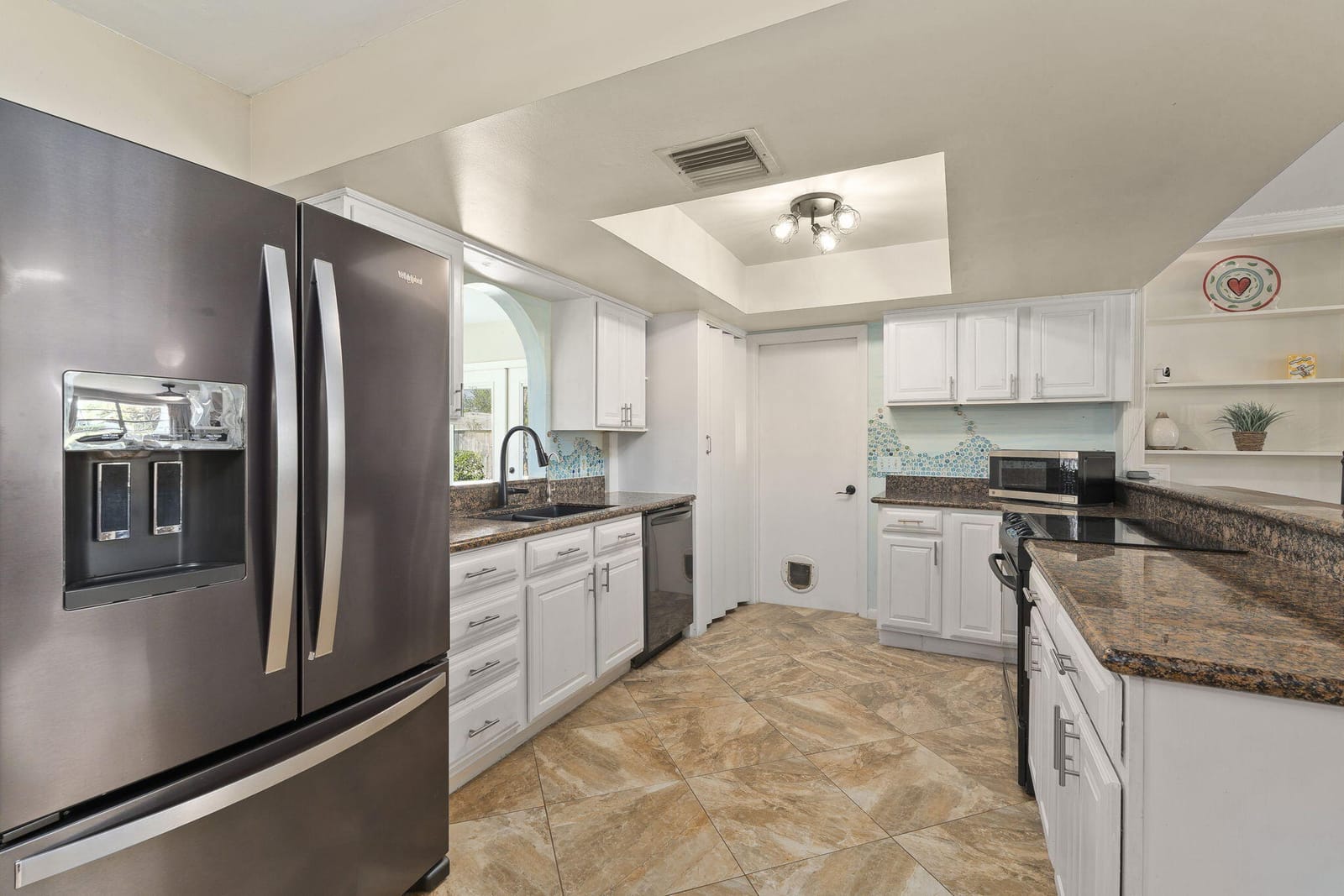 6009 Bamboo Drive — photo 9