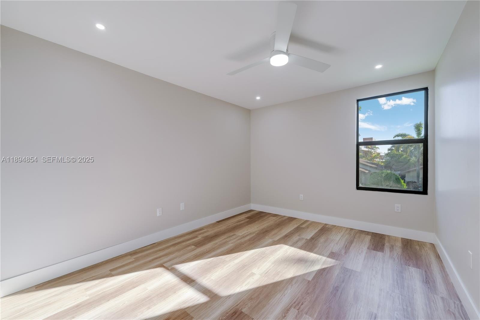 13114 SW 90th Court — photo 8