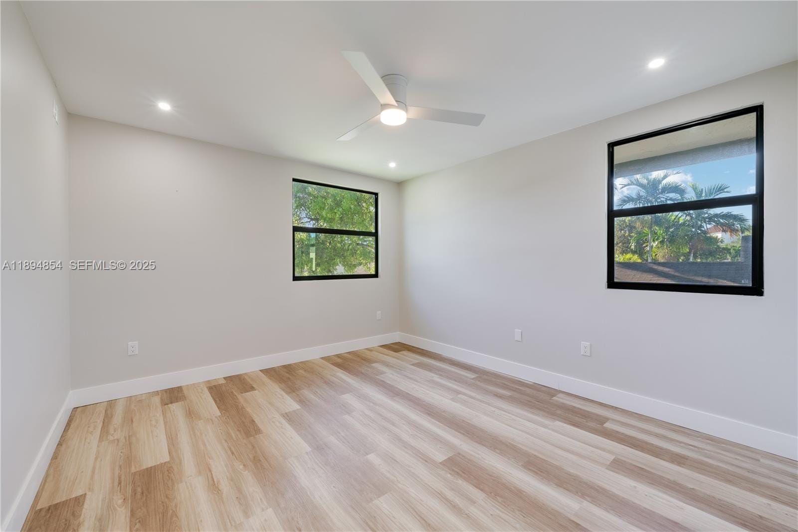 13114 SW 90th Court — photo 9