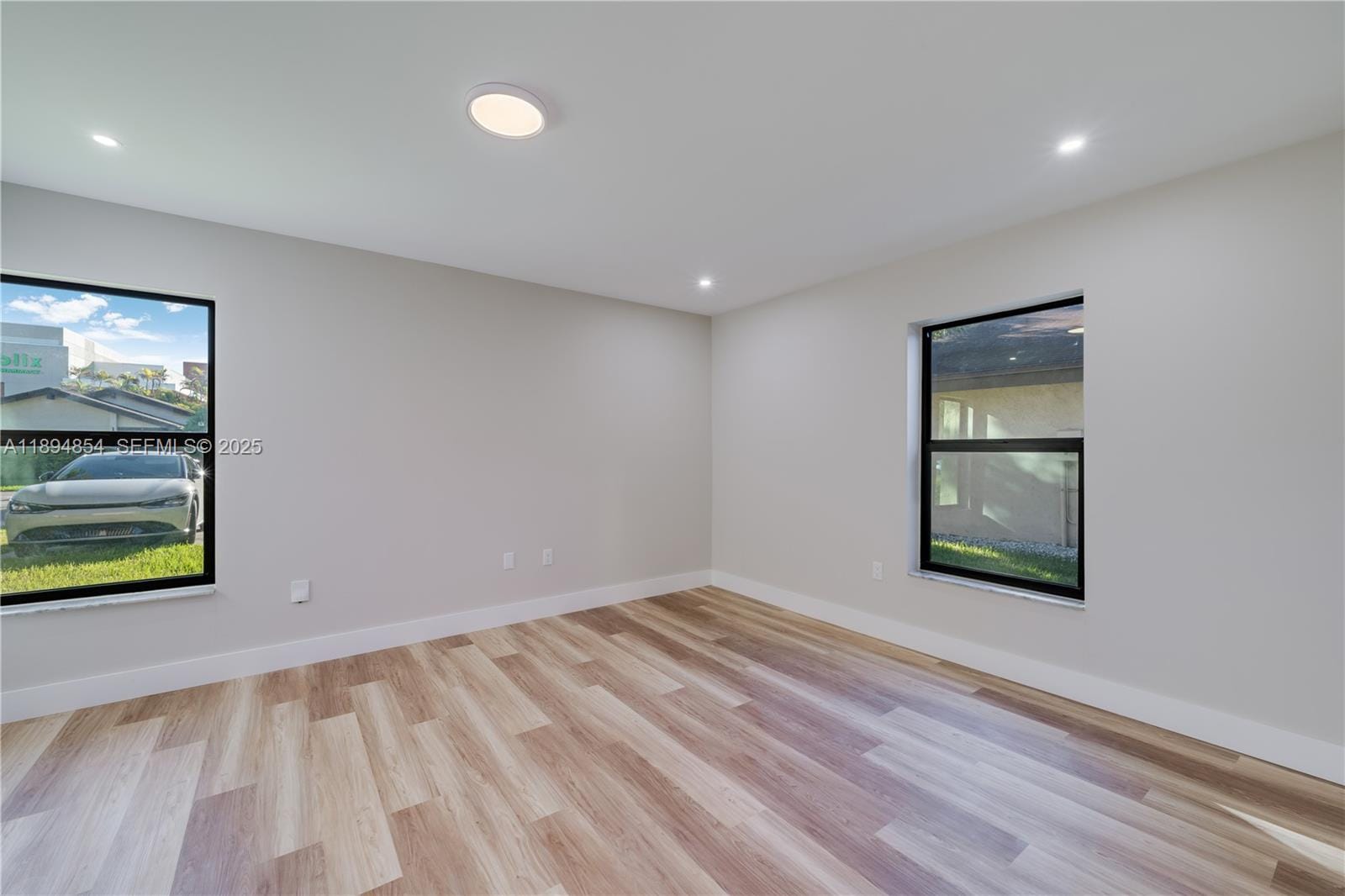13114 SW 90th Court — photo 6