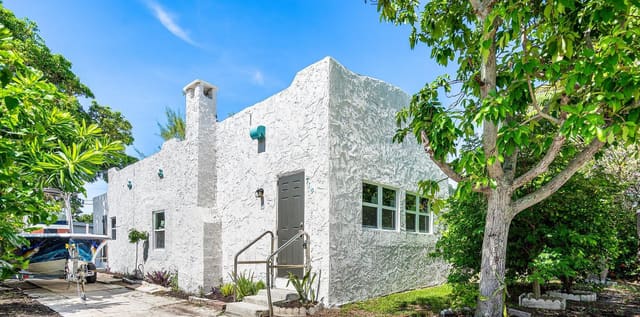 719 Briggs Street, sold in Gardens The, West Palm Beach, FL