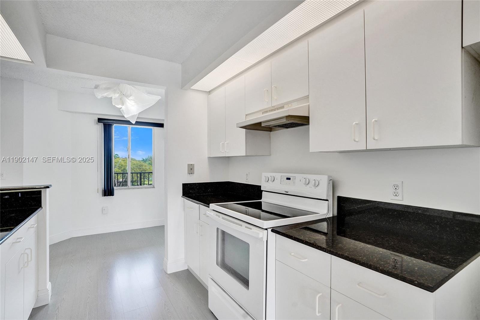 12750 SW 15th Street 411D — photo 5