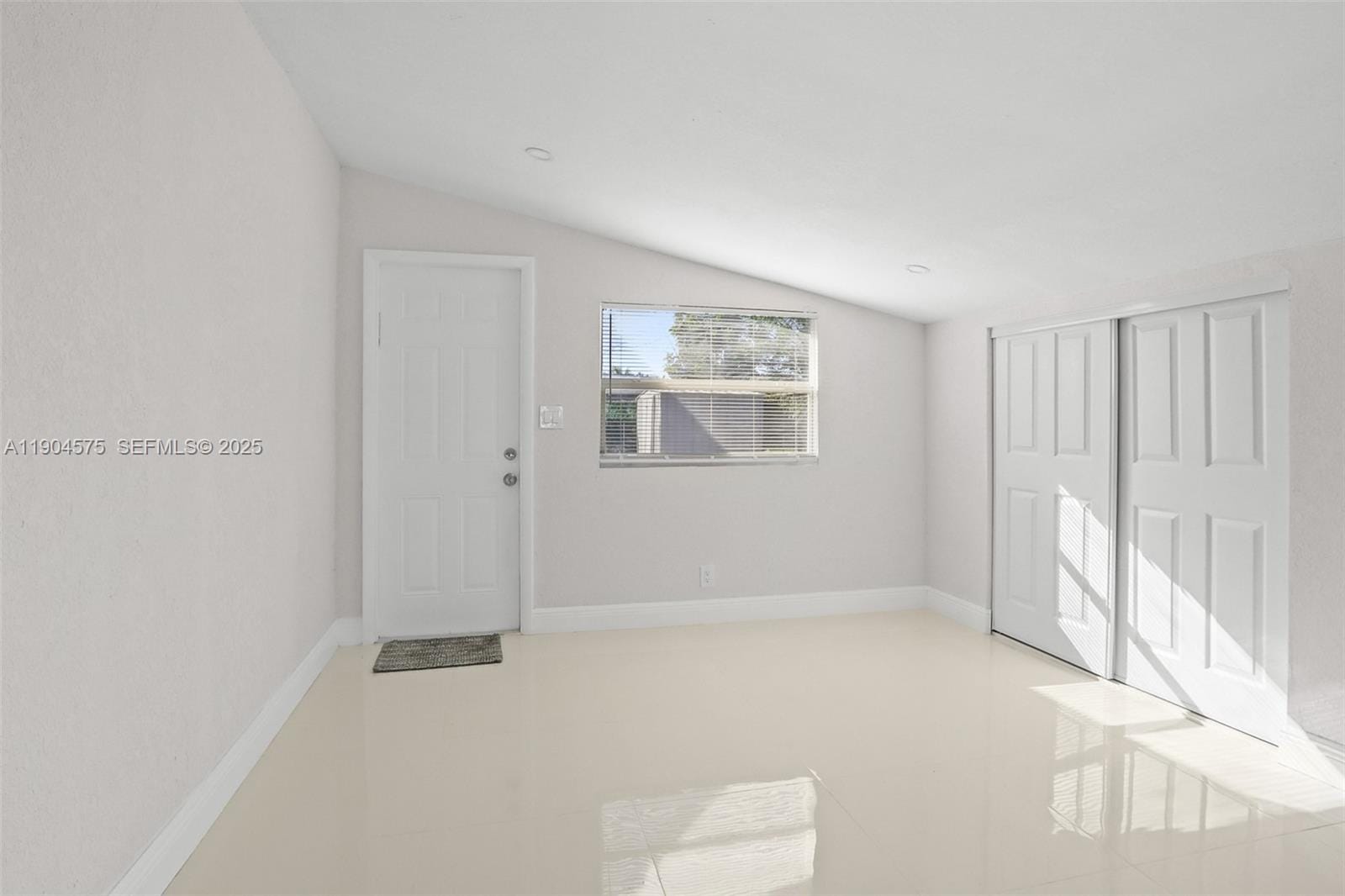 1430 N 65th Avenue, Hollywood, FL 33024 photo 18