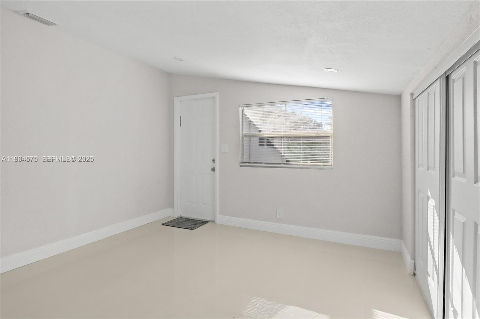 1430 N 65th Avenue, Hollywood, FL 33024 photo 21