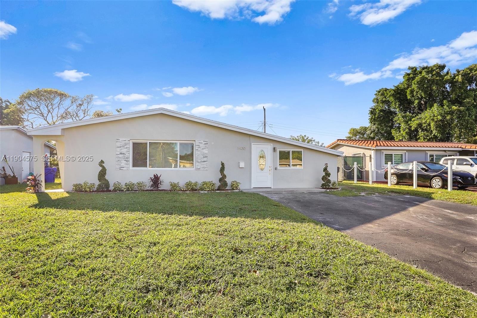 1430 N 65th Avenue, Hollywood, FL 33024 photo 4
