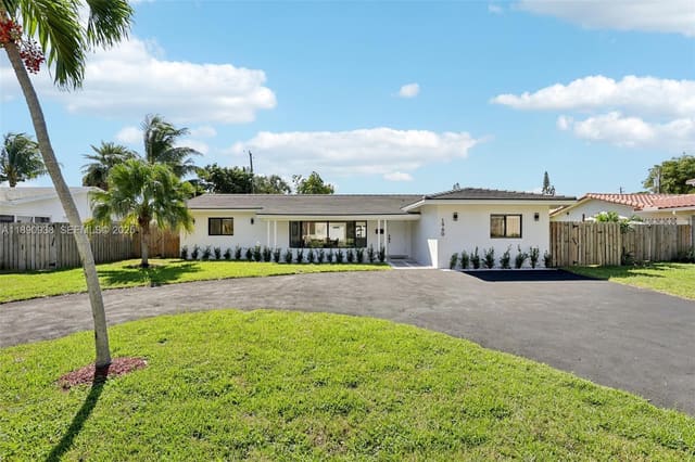 1960 NE 32nd Street, sold in Lighthouse Point, Palm City, FL