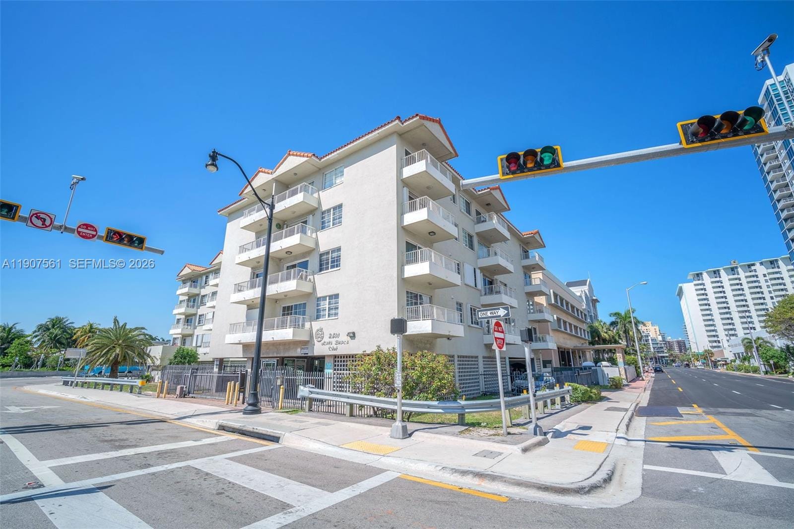 2600 Collins Avenue 206, Miami Beach, FL 33140 photo 25