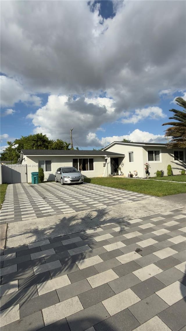 8521 SW 27th Terrace, Miami, FL 33155