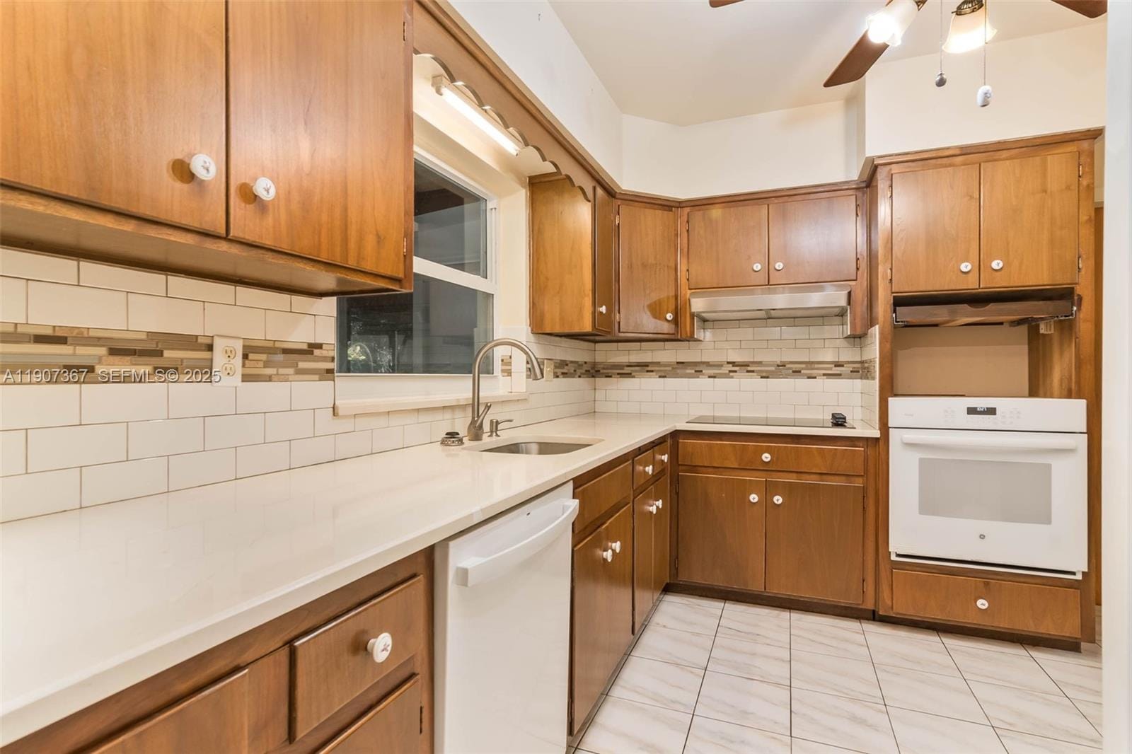 15600 SW 83rd Avenue — photo 4