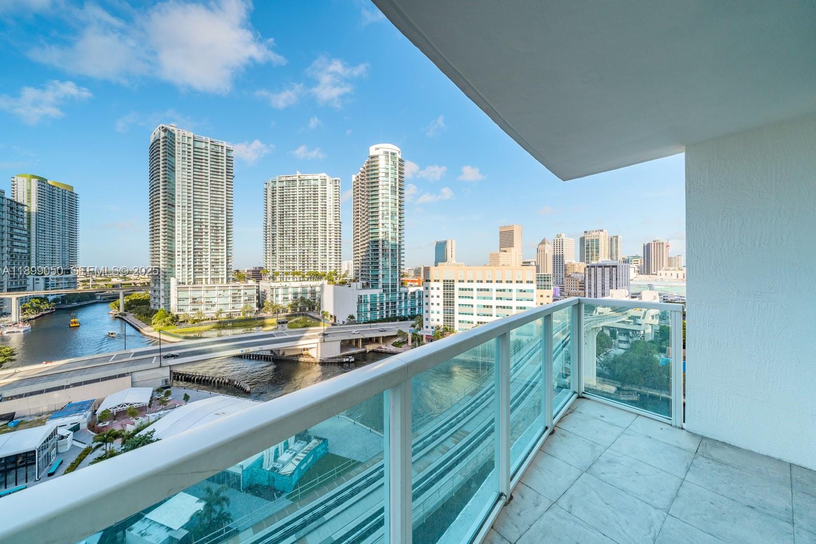 31 SE 5th Street 1507, Miami, FL 33131 photo 1