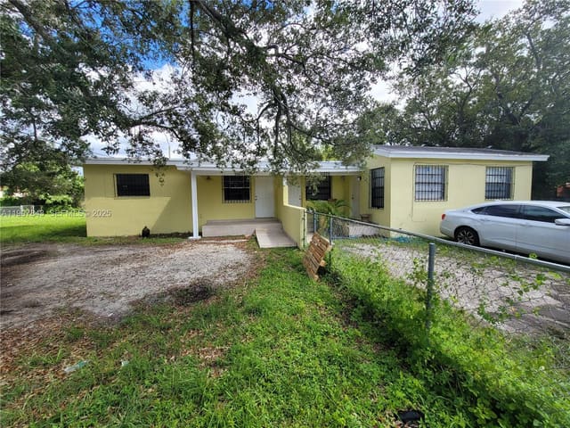 11275 NW 17th Avenue, Miami, FL 33167