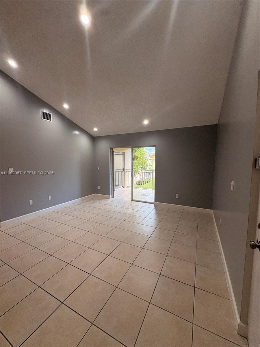 18850 NW 57th Avenue 306 — photo 5