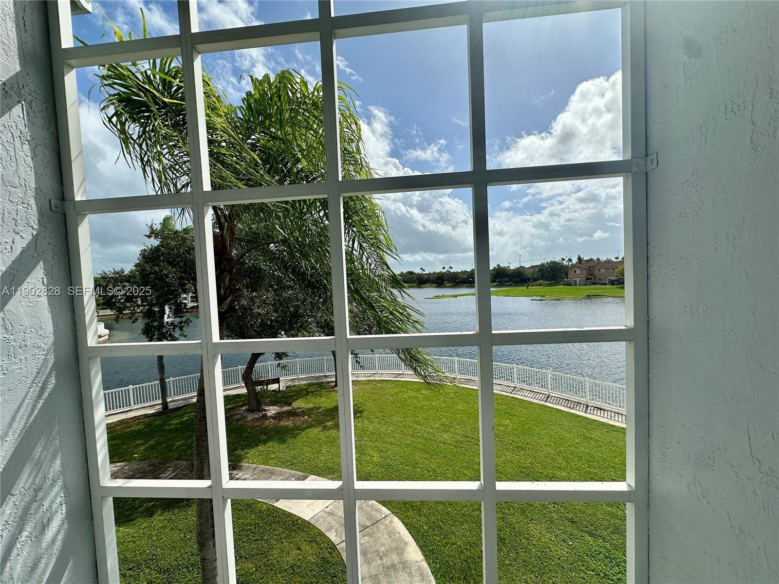 8640 SW 212th Street 307, Cutler Bay, FL 33189 photo 4