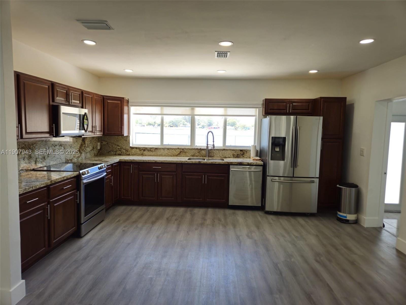 8400 NW 10th Avenue, Miami, FL 33150 photo 9