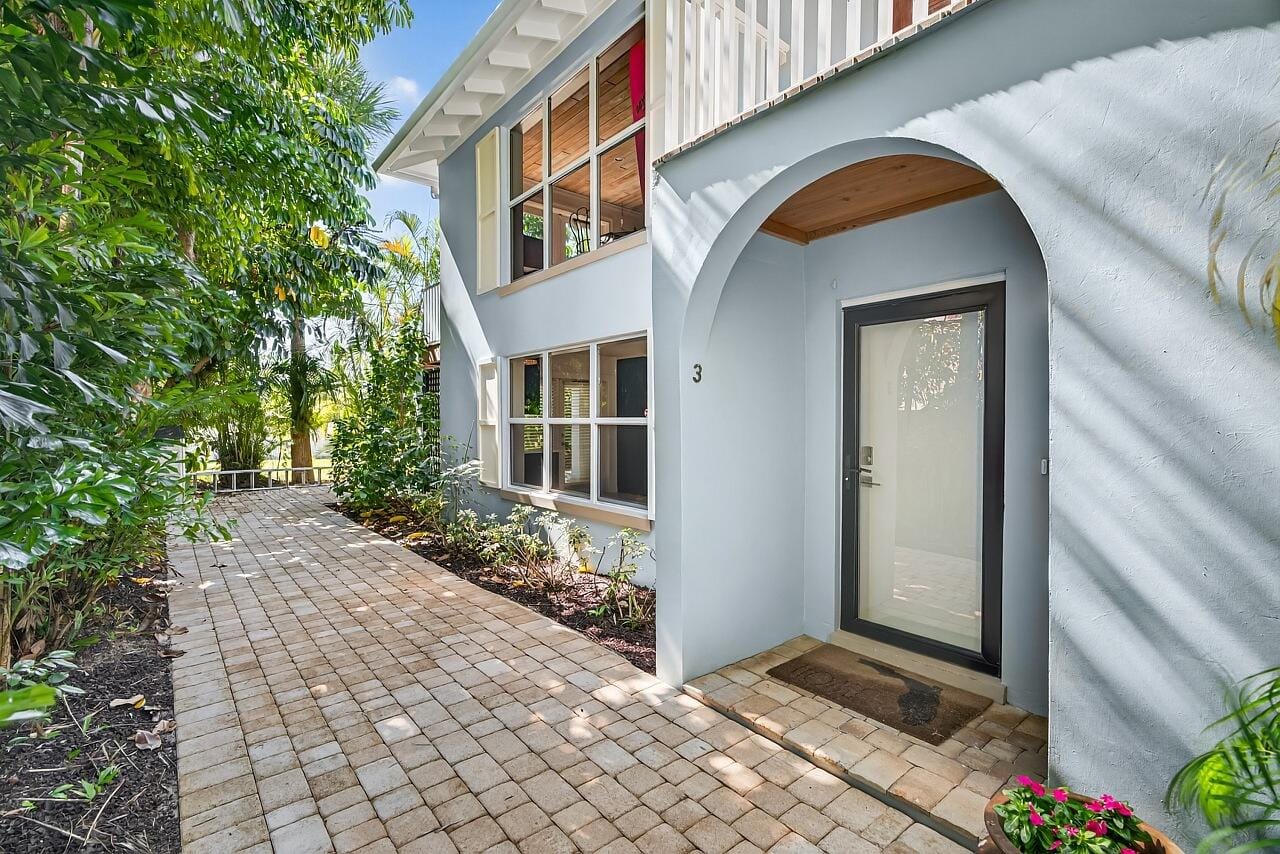 924 Coquina Lane 3 — photo 2