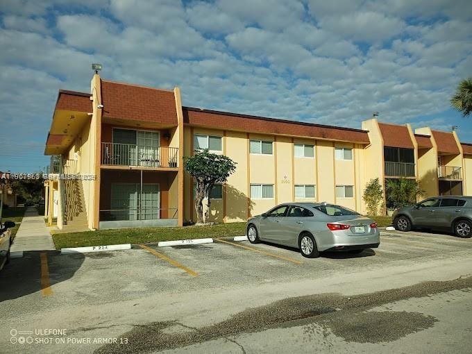 2952 NW 55th Avenue 2D, Lauderhill, FL 33313