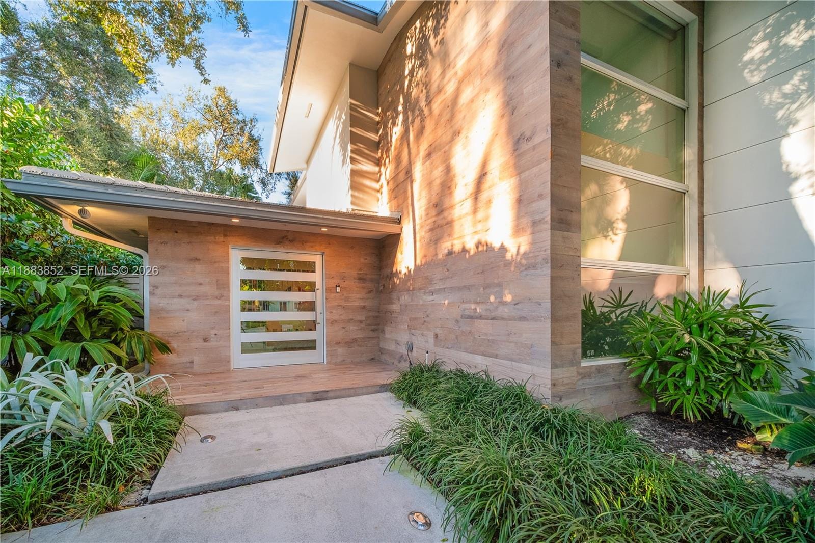 79 W Shore Drive, Miami, FL 33133 photo 4