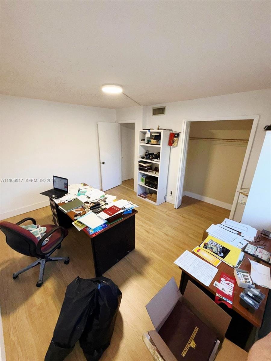 440 Lakeview Drive 102, Weston, FL 33326 photo 13