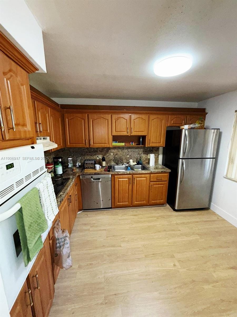 440 Lakeview Drive 102 — photo 3