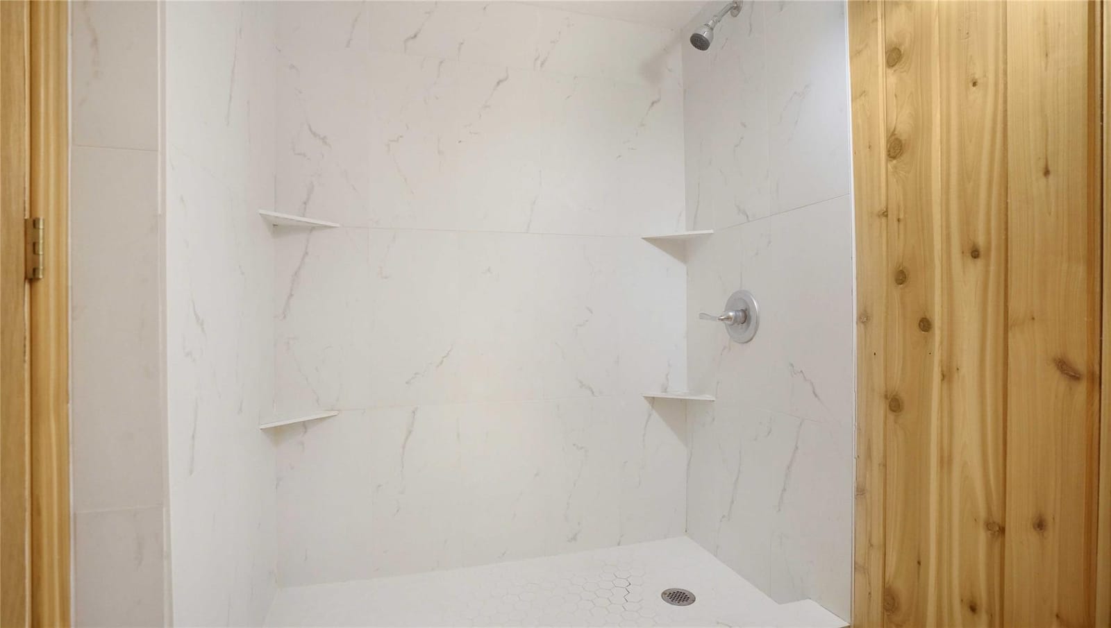 3123 Oakland Shores Drive D104 — photo 12