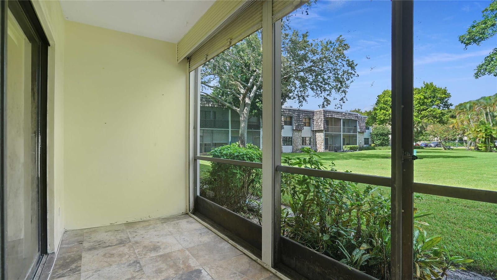 3123 Oakland Shores Drive D104, Oakland Park, FL 33309 photo 15
