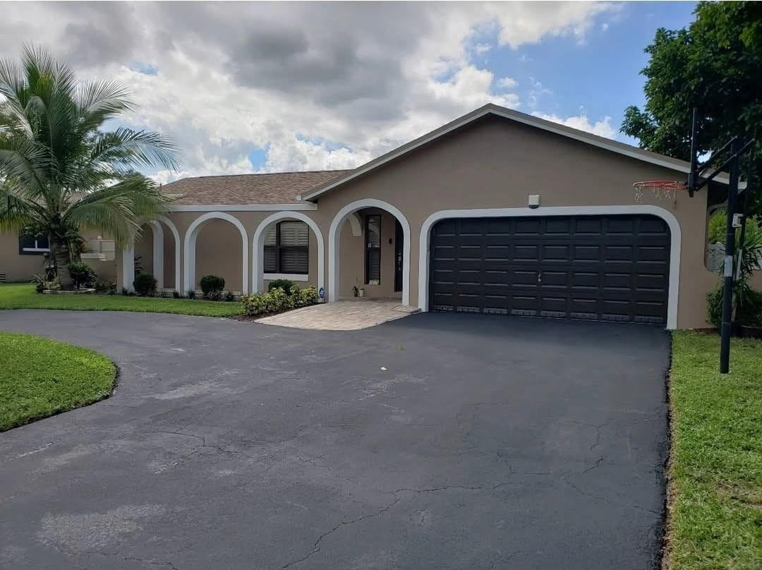 2702 NW 98th Way, Coral Springs, FL 33065 photo 1
