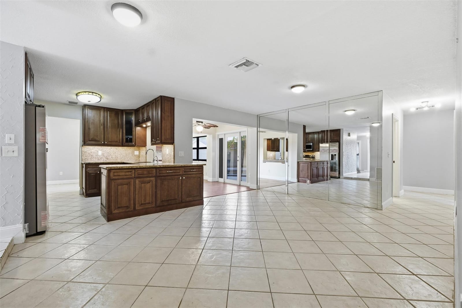 2702 NW 98th Way, Coral Springs, FL 33065 photo 8
