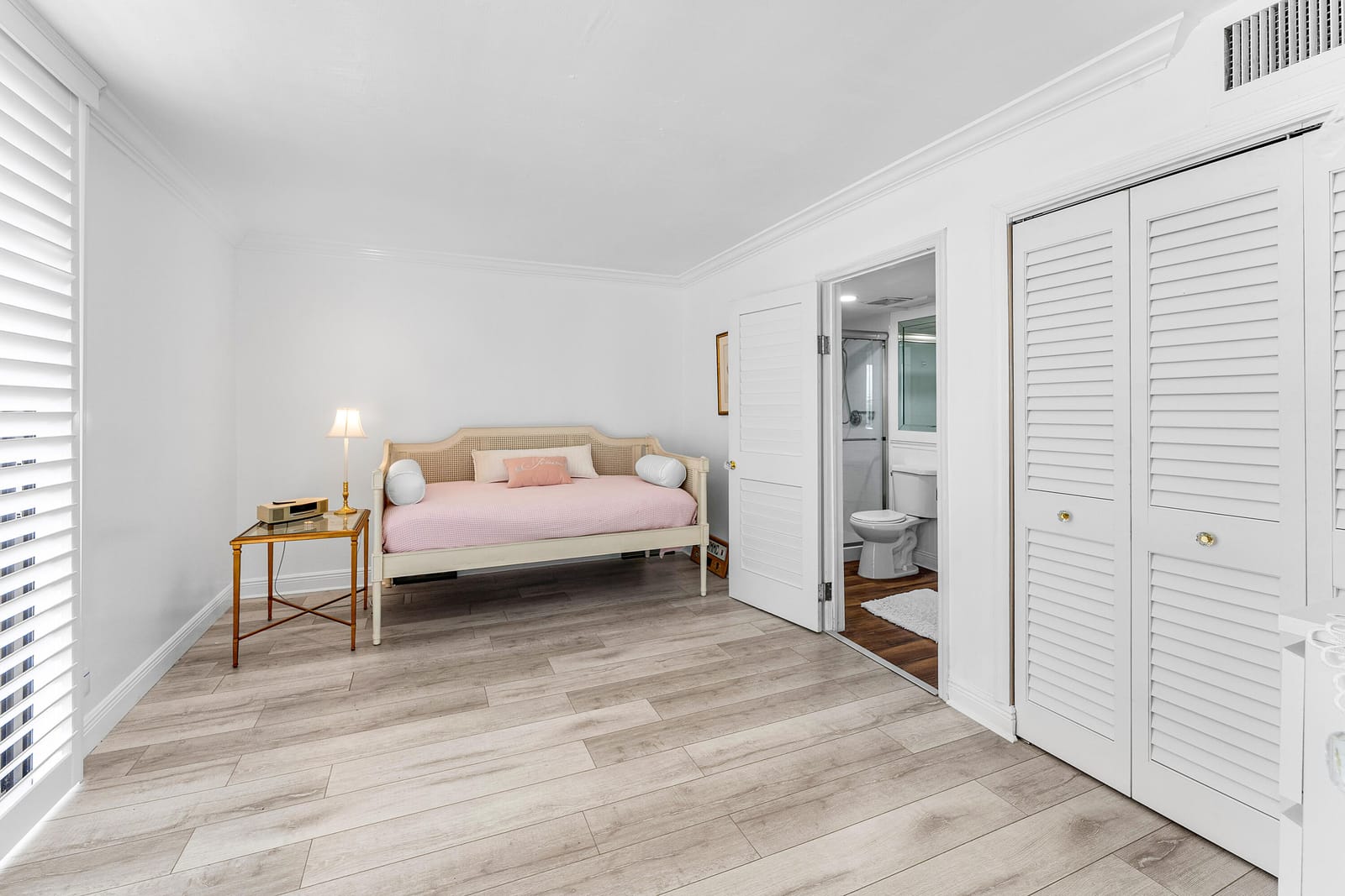 2400 Presidential Way 503, West Palm Beach, FL 33401 photo 18