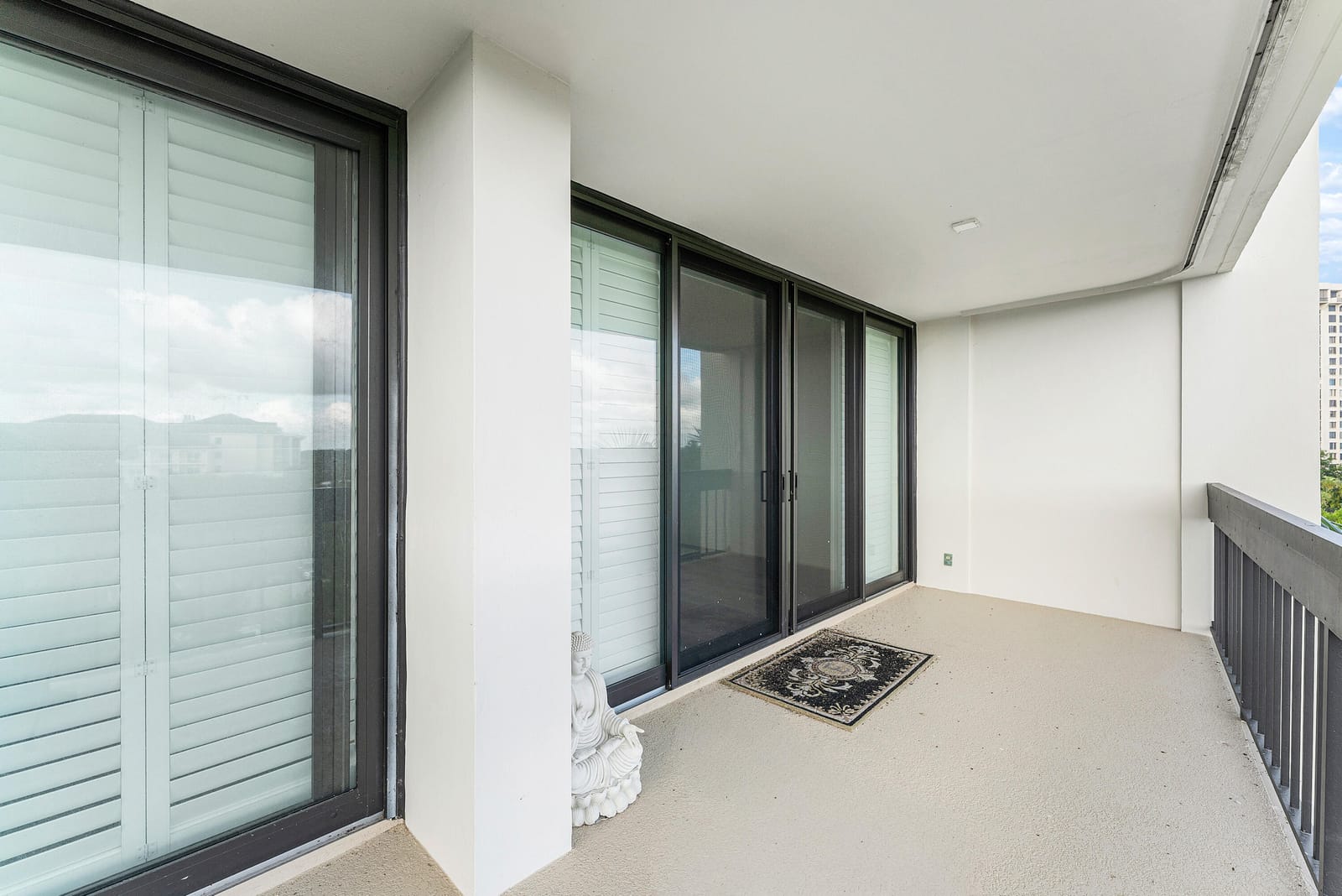 2400 Presidential Way 503 — photo 7