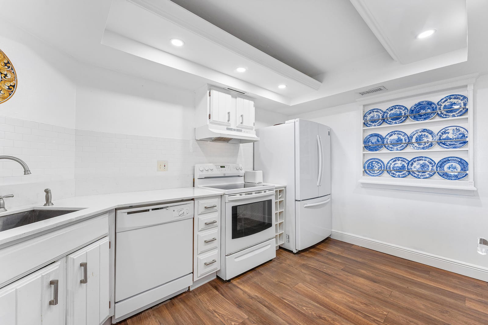 2400 Presidential Way 503 — photo 10