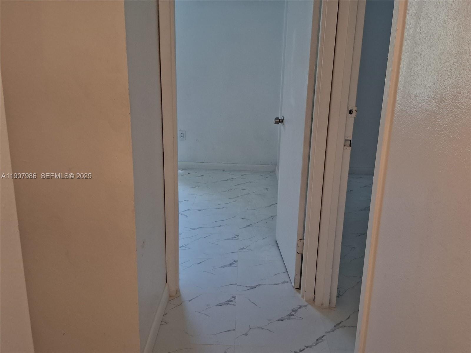 6103 SW 69th Street 41, South Miami, FL 33143