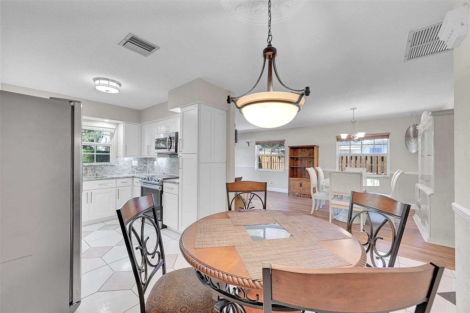 4230 NW 12th Street — photo 5