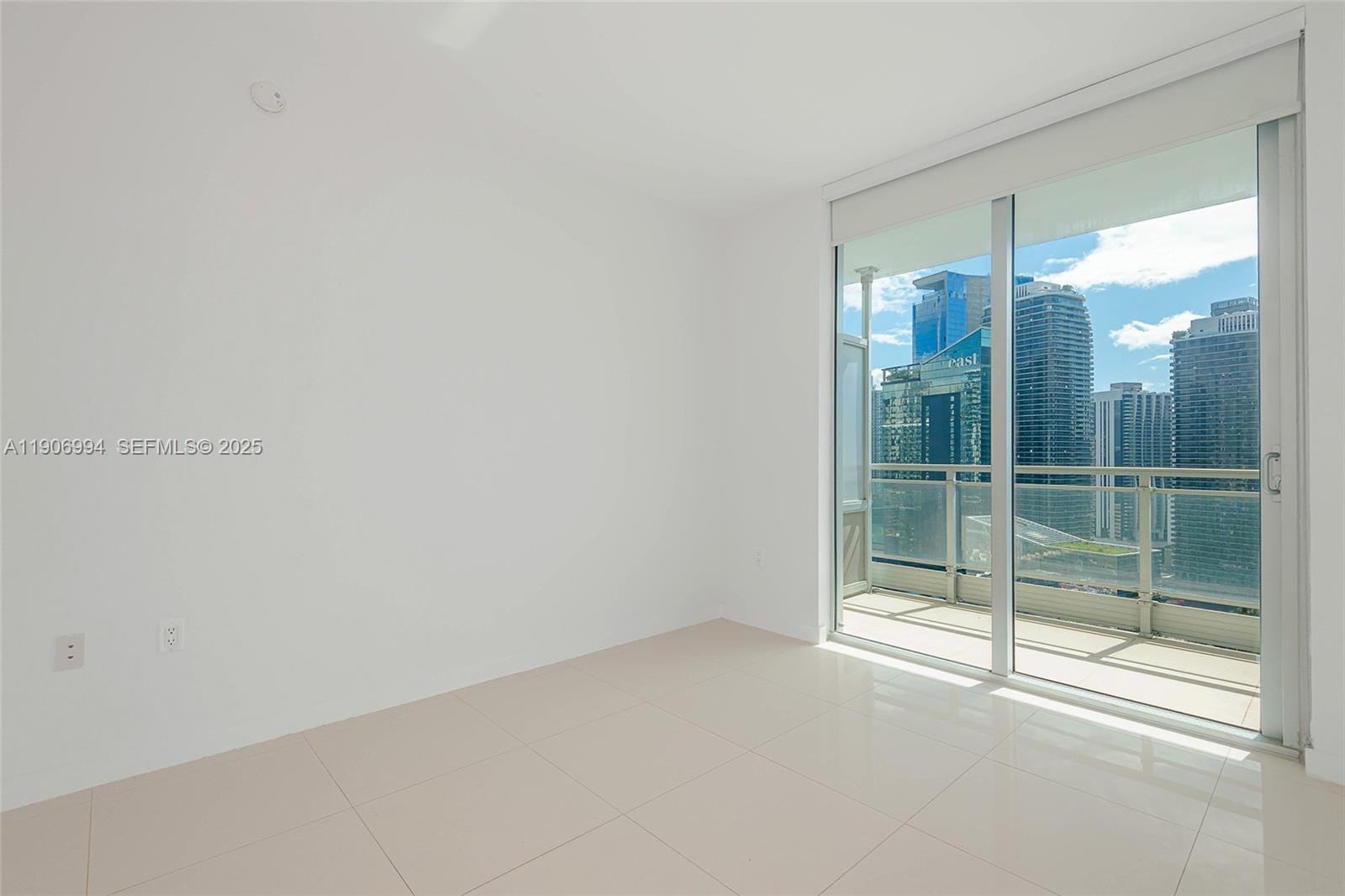 92 SW 3rd Street 3503, Miami, FL 33130 photo 14