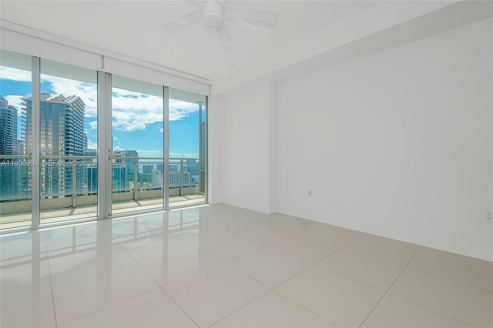 92 SW 3rd Street 3503, Miami, FL 33130 photo 19