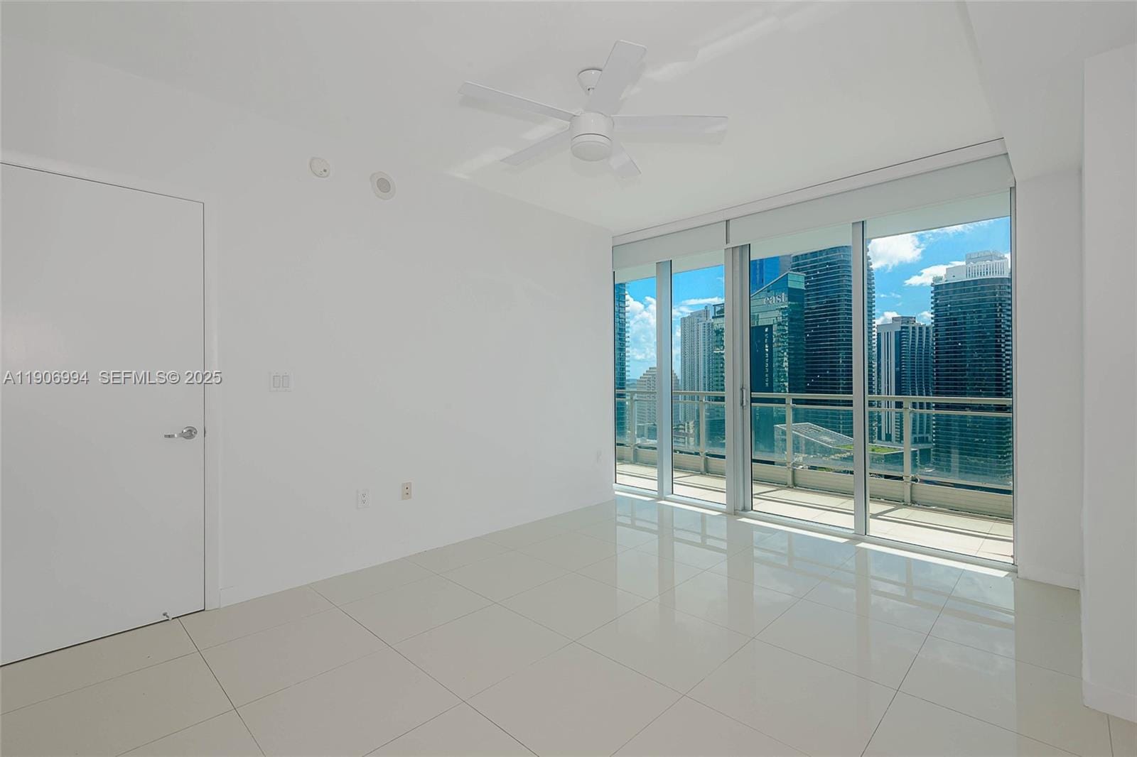92 SW 3rd Street 3503, Miami, FL 33130 photo 20