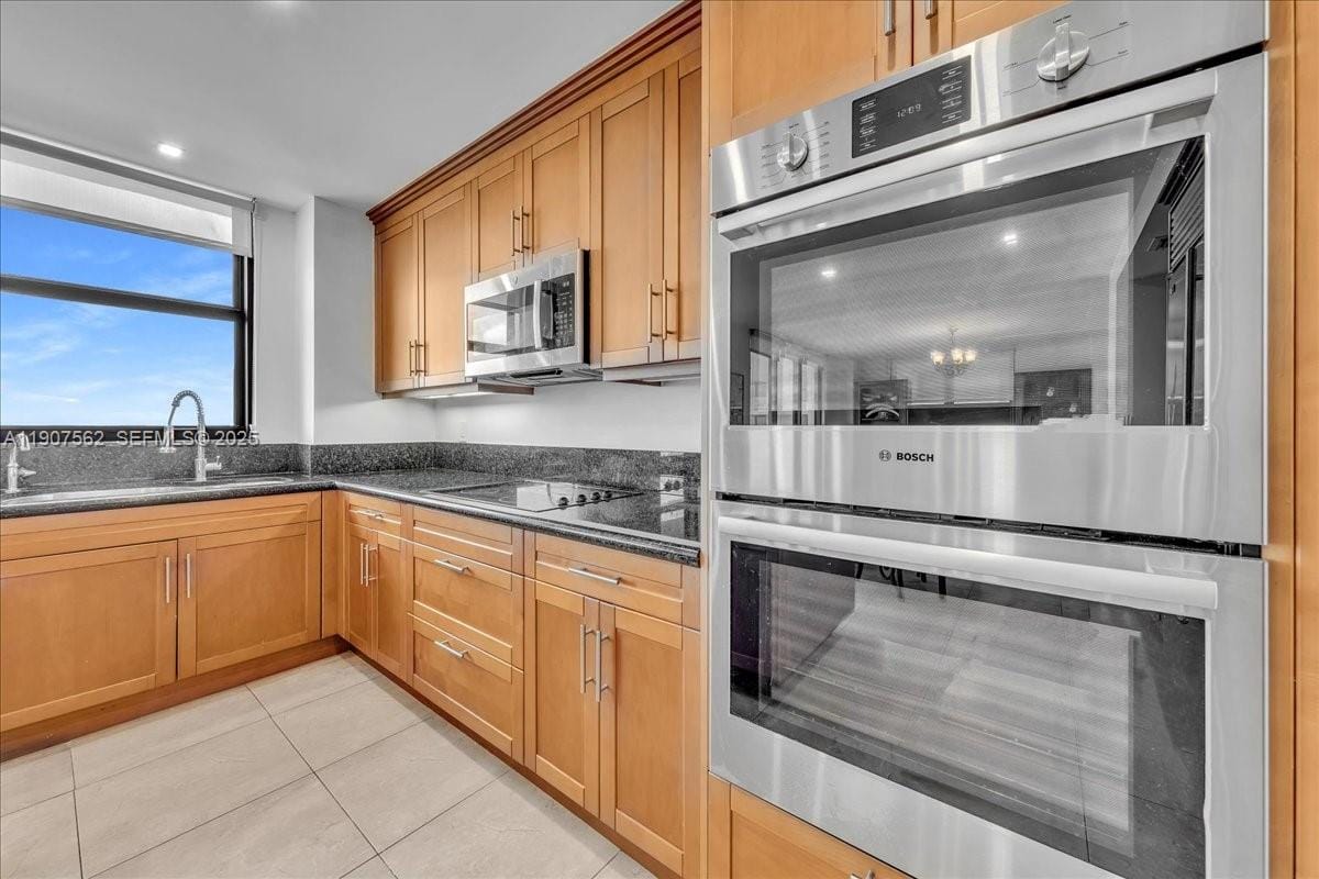 9801 Collins Avenue 14Y, Bal Harbour, FL 33154 photo 17