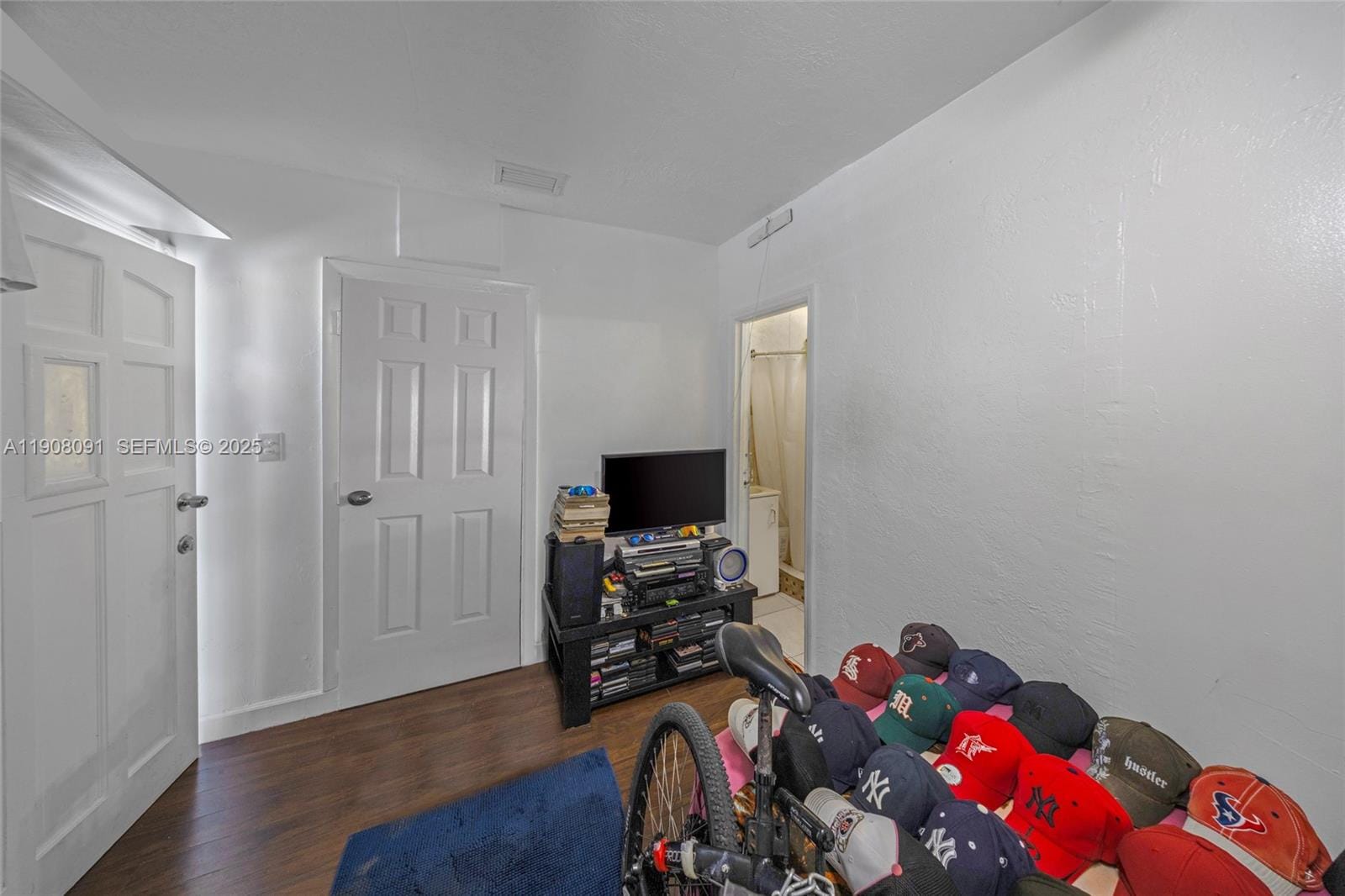 1334 SW 4th Street, Miami, FL 33135 photo 13