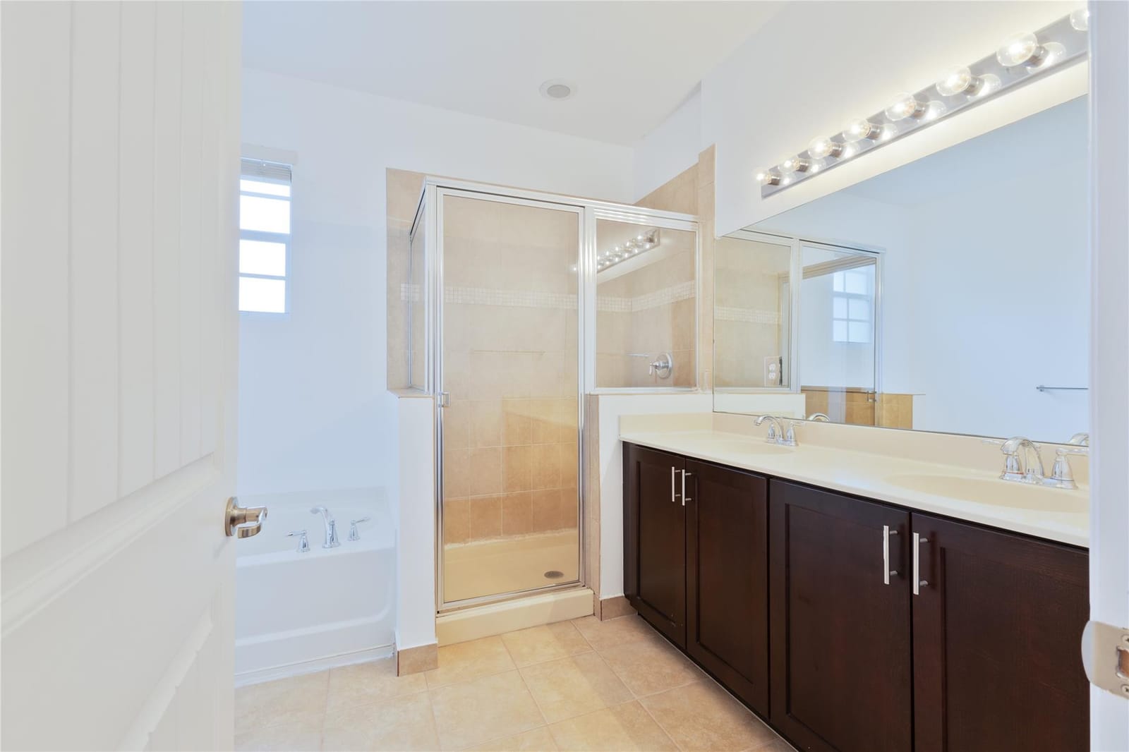 122 SW 7th Court 122, Pompano Beach, FL 33060 photo 11
