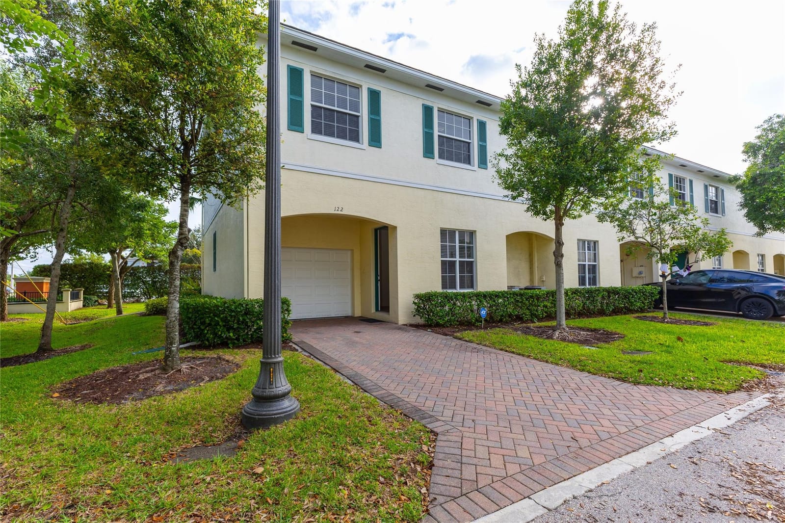 122 SW 7th Court 122, Pompano Beach, FL 33060 photo 3