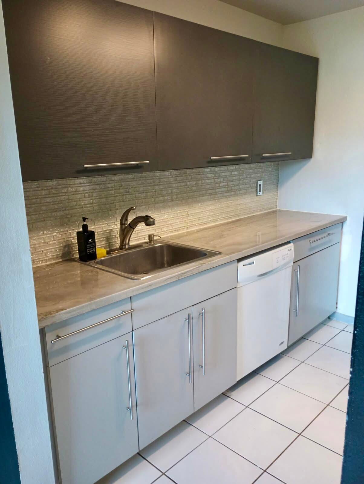 500 NE 2nd Street 204 — photo 7