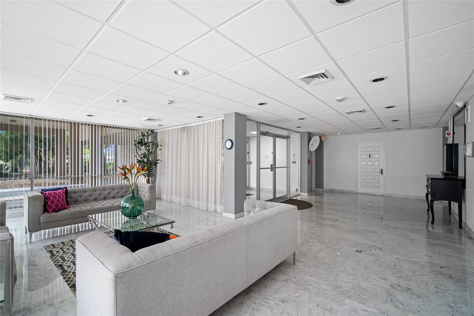 1625 SE 10th Avenue 606 — photo 10